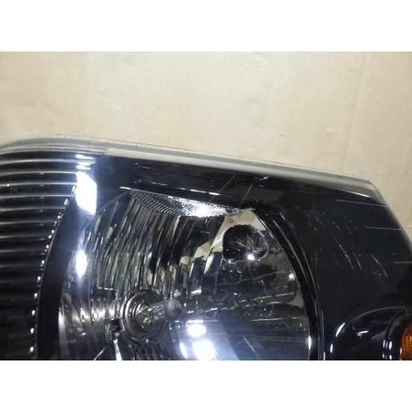 三菱ミニキャブ　純正ヘッドライトU62V スタンレーP5701 三菱ミニキャブ 純正ヘッドライト左右 STANLEY P5701 - メルカリ