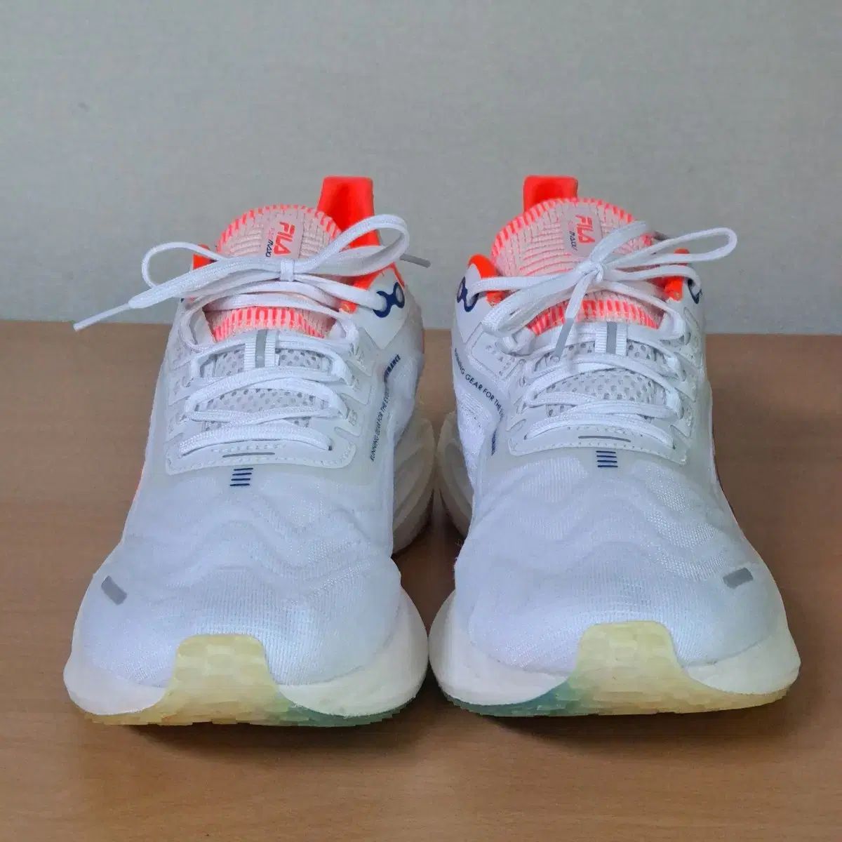 ランニングシューズ