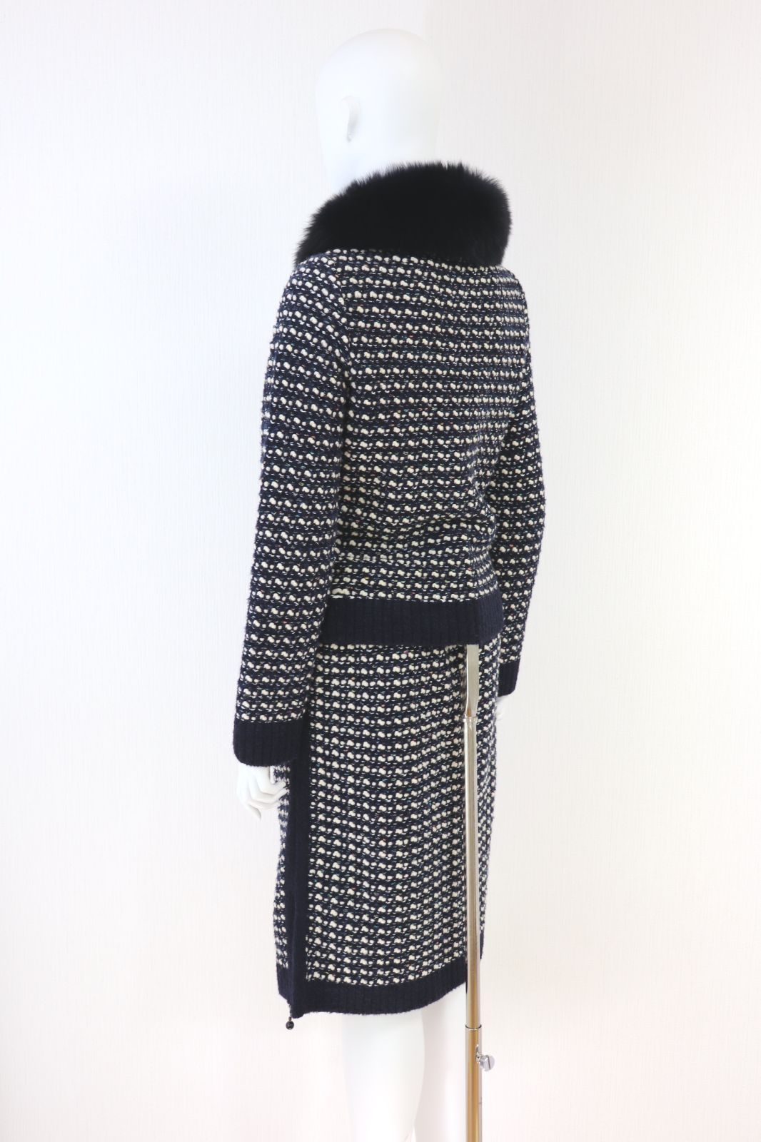 【Reneルネ】超美品♡フランス製ツイードワンピ♪コサージュ付36サイズ Reneルネ超美品♡フランス製ツイードワンピ♪コサージュ付36サイズ Rene