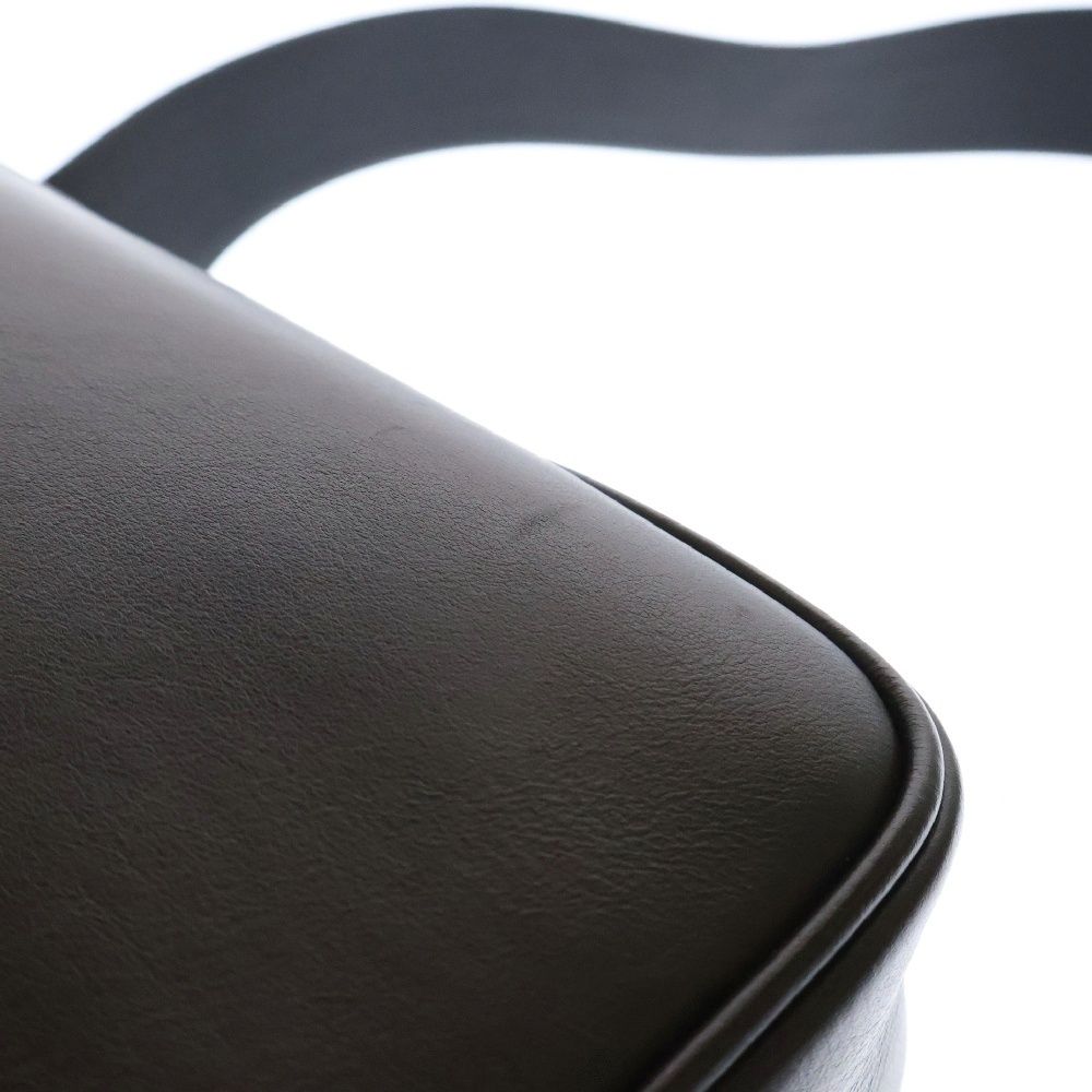 FENDI フェンディ ダイアゴナル カメラケース FFキャンバス ロゴプリント モノグラム ズッカ ブラウンレザー ショルダーバッグ クラッチ セカンド ポーチ 斜め掛け 7M0286