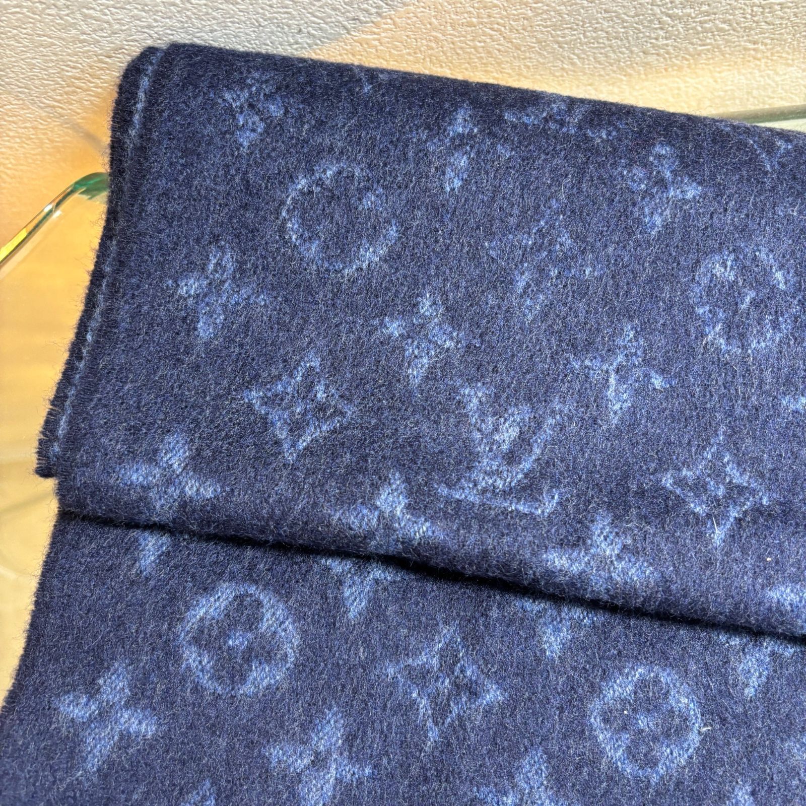 LOUIS VUITTON カシミヤマフラー グラデーション LOUIS VUITTON カシミヤマフラー グラデーション