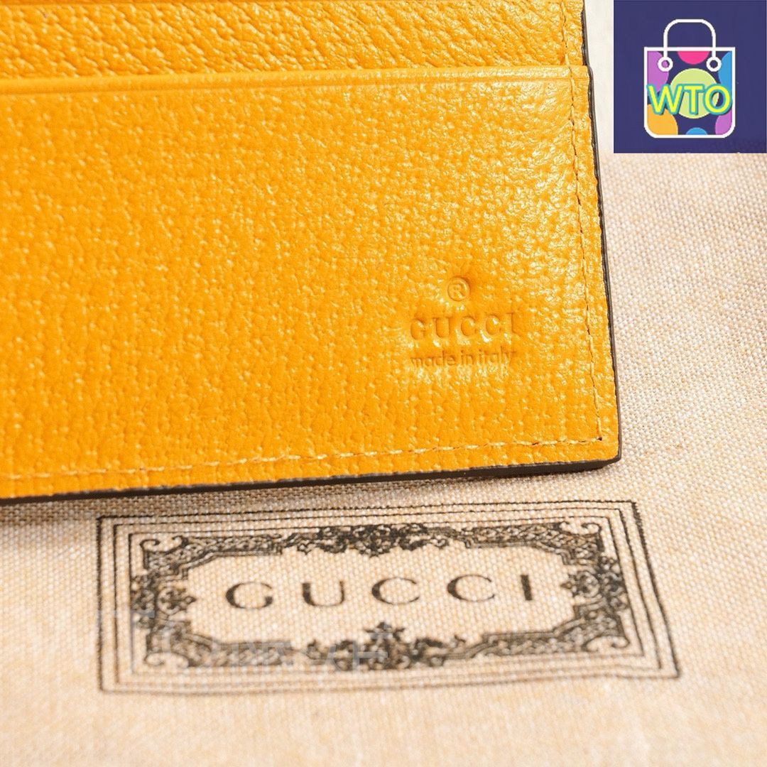 輸入牛皮とPVCを使用 優れた手触りを実現