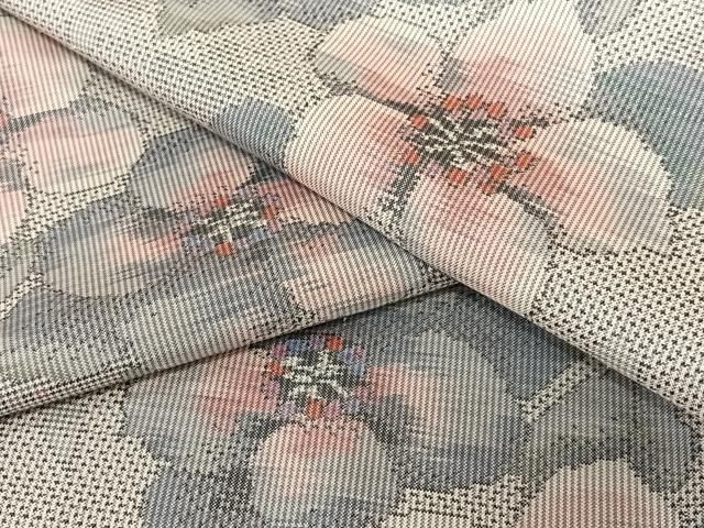 平和屋着物●本場大島紬　白大島　7マルキ　総絣　草花文　正絹　逸品　AAAT0540zg 平和屋着物○本場大島紬 白大島 7マルキ 総絣 草花文 正絹 逸品