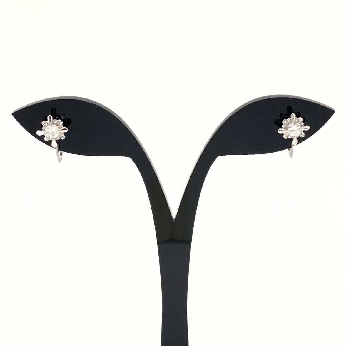 ダイヤモンド デザインイヤリング プラチナ イヤリング Pt850 ダイヤモンド レディース