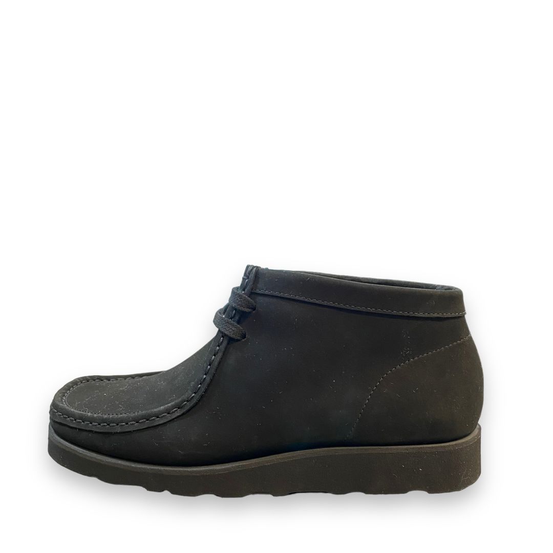 PADMORE-BARNES ×
