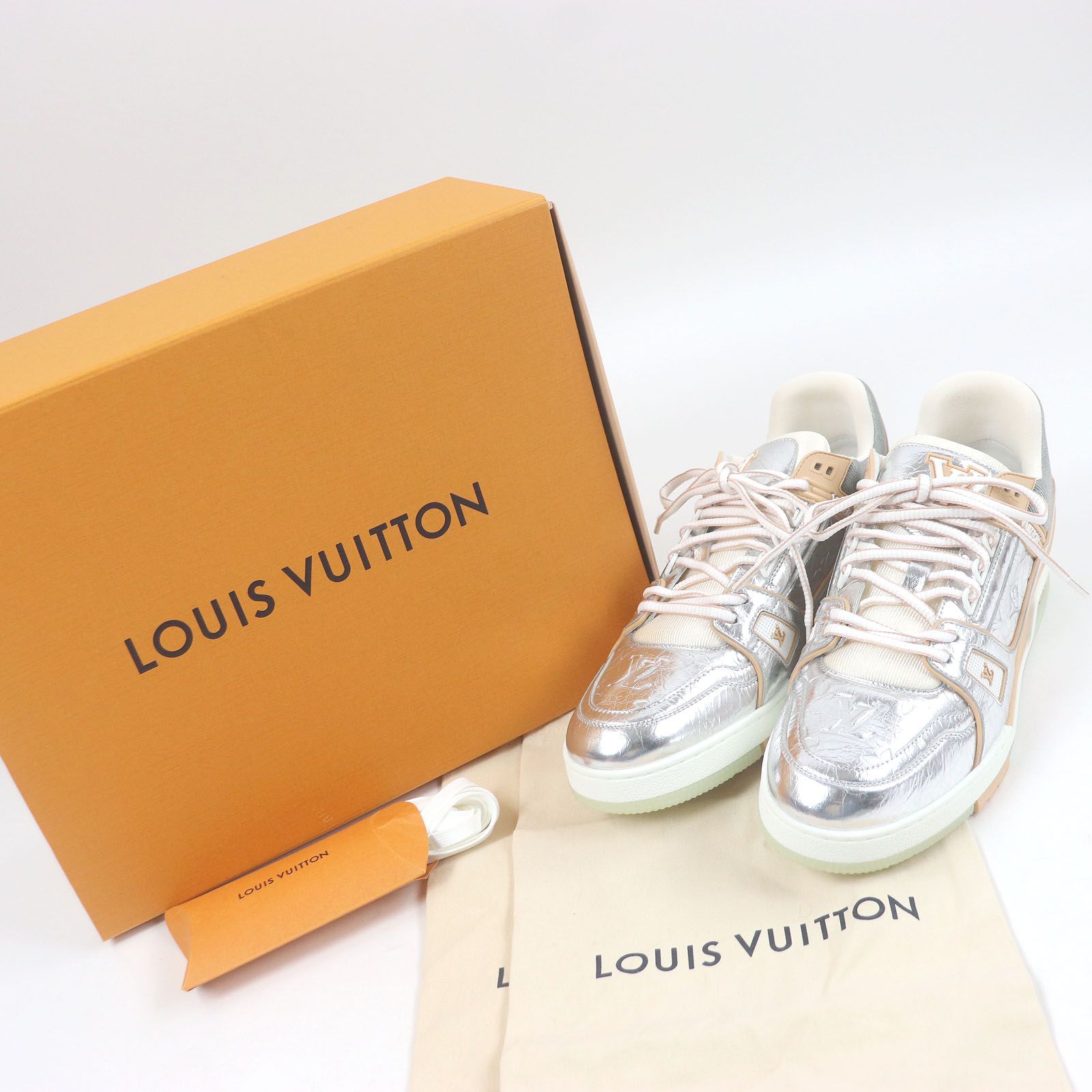未使用品□LOUIS VUITTON ルイヴィトン 2021年製 LV トレイナー