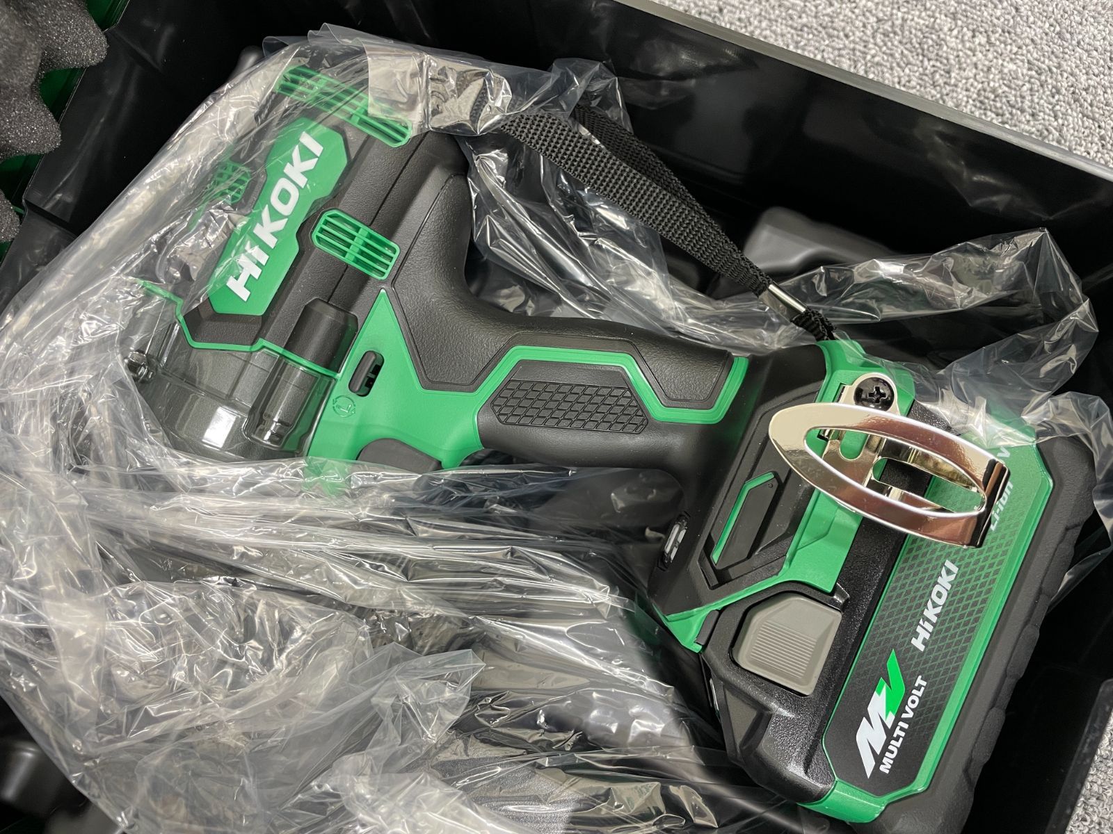 コードレス インパクトレンチ