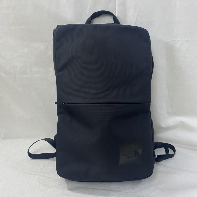 THE NORTH FACE ザノースフェイス リュックサック デイパック リュックサック デイバッグ THE NORTH FACE ザノースフェイス Shuttle DAYPACK Backpack シャトルデイパックスリム 薄型デイパック NM81603