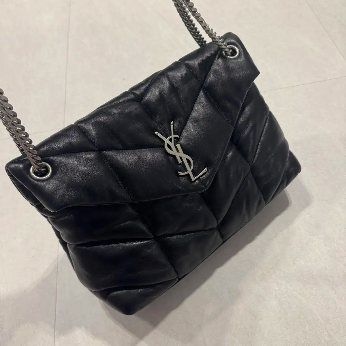 ★SAINT LAURENT★ルル キルティングプーパー ミディアム バッグ Saint Laurent(サンローラン) ルル キルティング プーパーバッグ