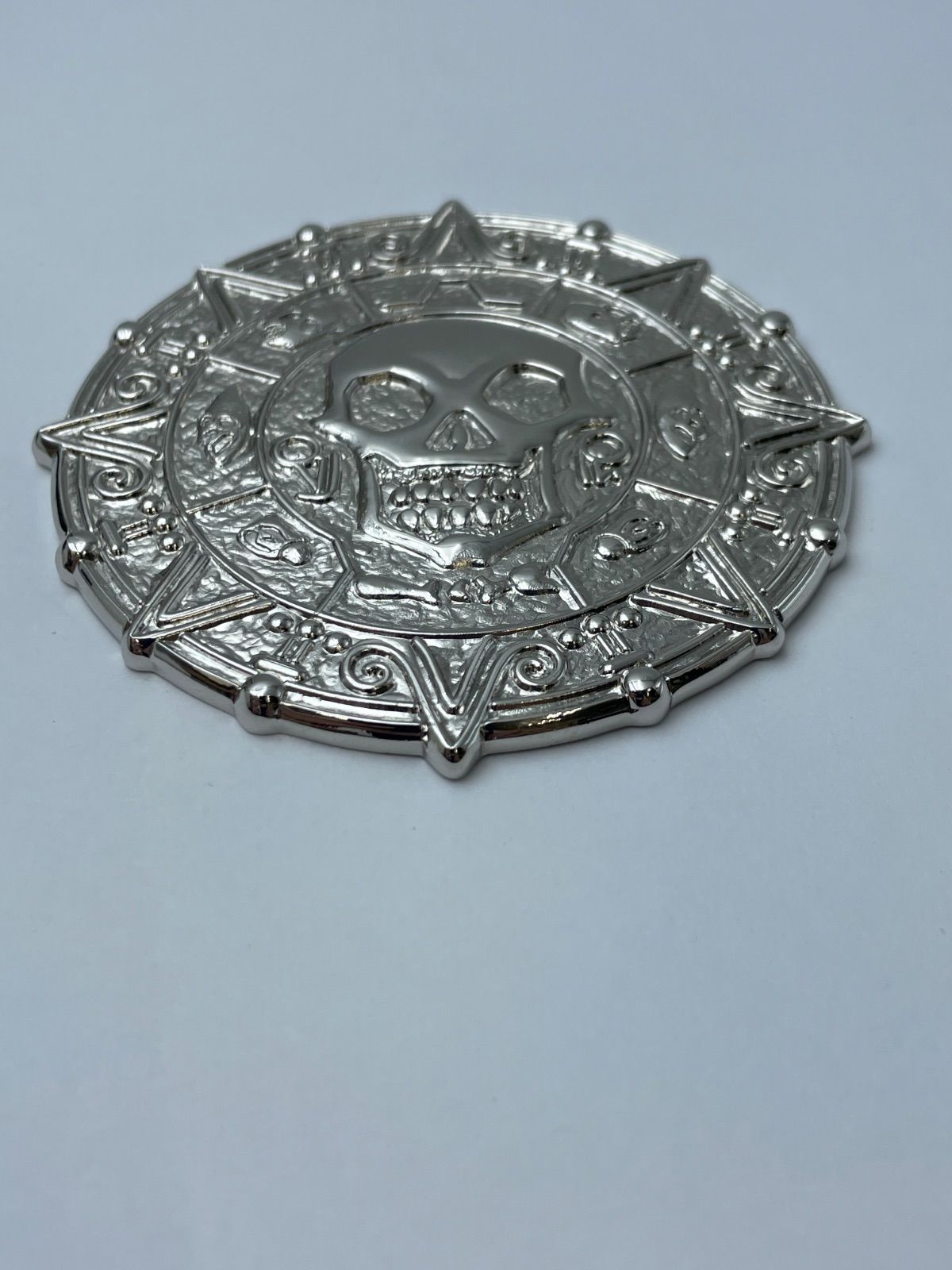 パイレーツオブカリビアン 純銀製900個限定メダル パイレーツオブ