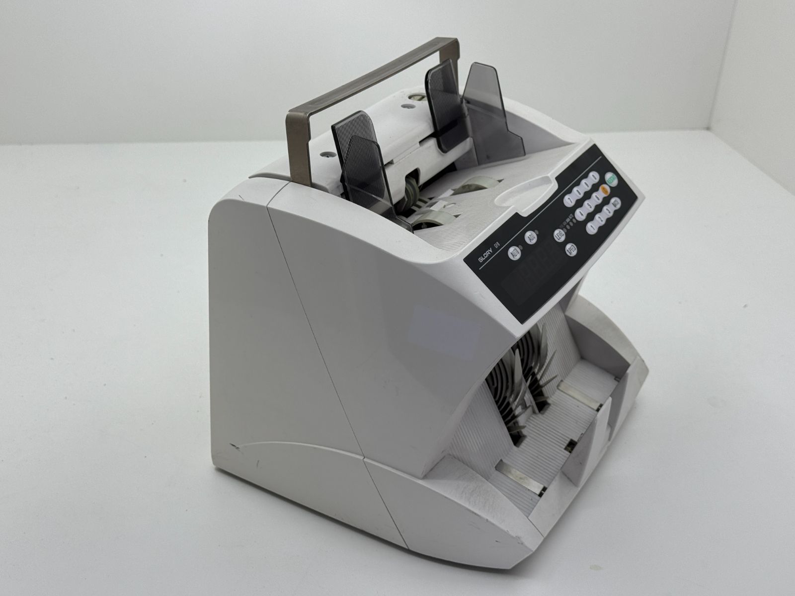 ■紙幣計数機　GLORY製　グローリー GFB-80■動作確認済　新紙幣もOK グローリー 紙幣計数機 GFB-80F 動作確認済み 新紙幣の計数も