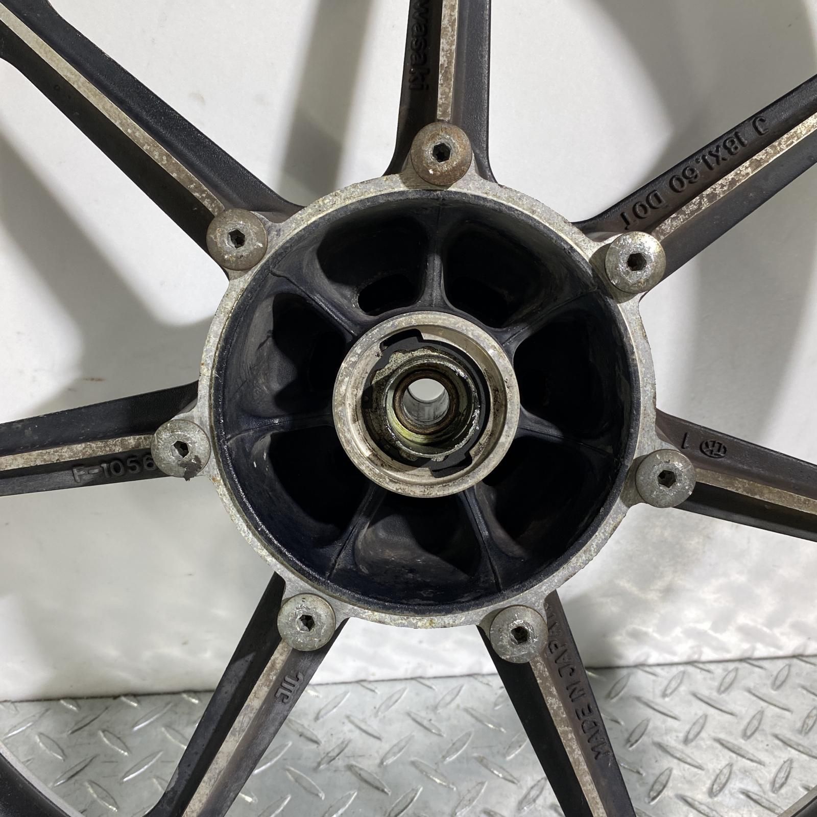 KAWASAKI Z250FT フロントホイール カワサキ [M-250422-13] KAWASAKI Z250FT フロントホイール カワサキ - メルカリ