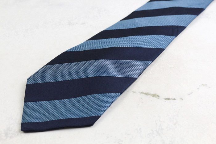 J3540 美品 ヒューゴボス DRAGO生地 ストライプスーツ ネイビー 50