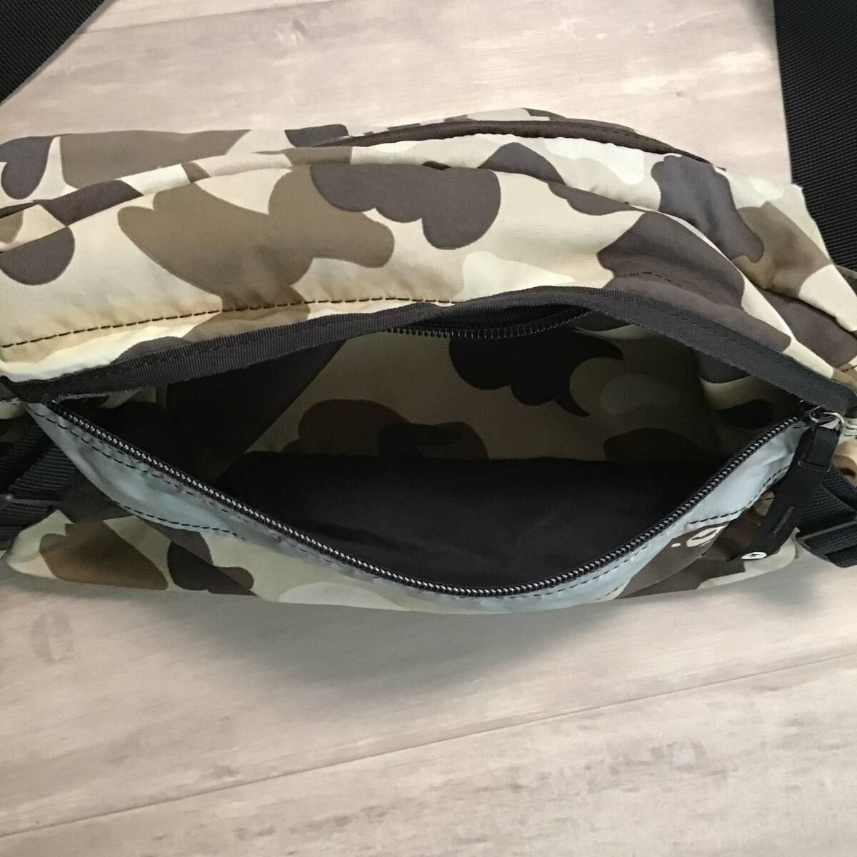 Beige camo Waist Bag a bathing ape BAPE camo エイプ ベイプ ア 