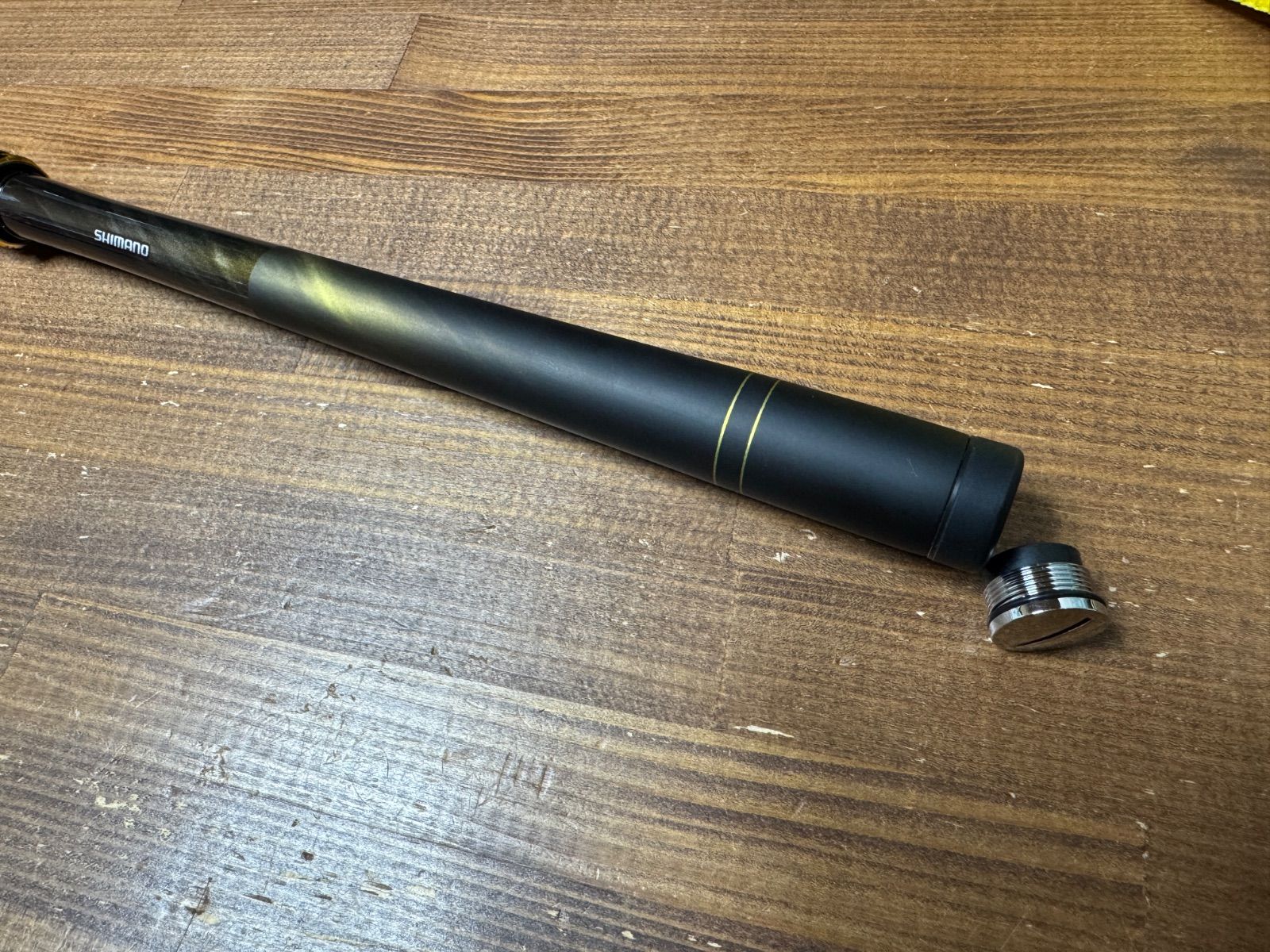  シマノ 25 鱗海 06-530 チヌ 黒鯛 磯竿 ロッド