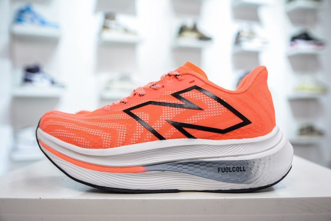 New Balance FuelCell Orange