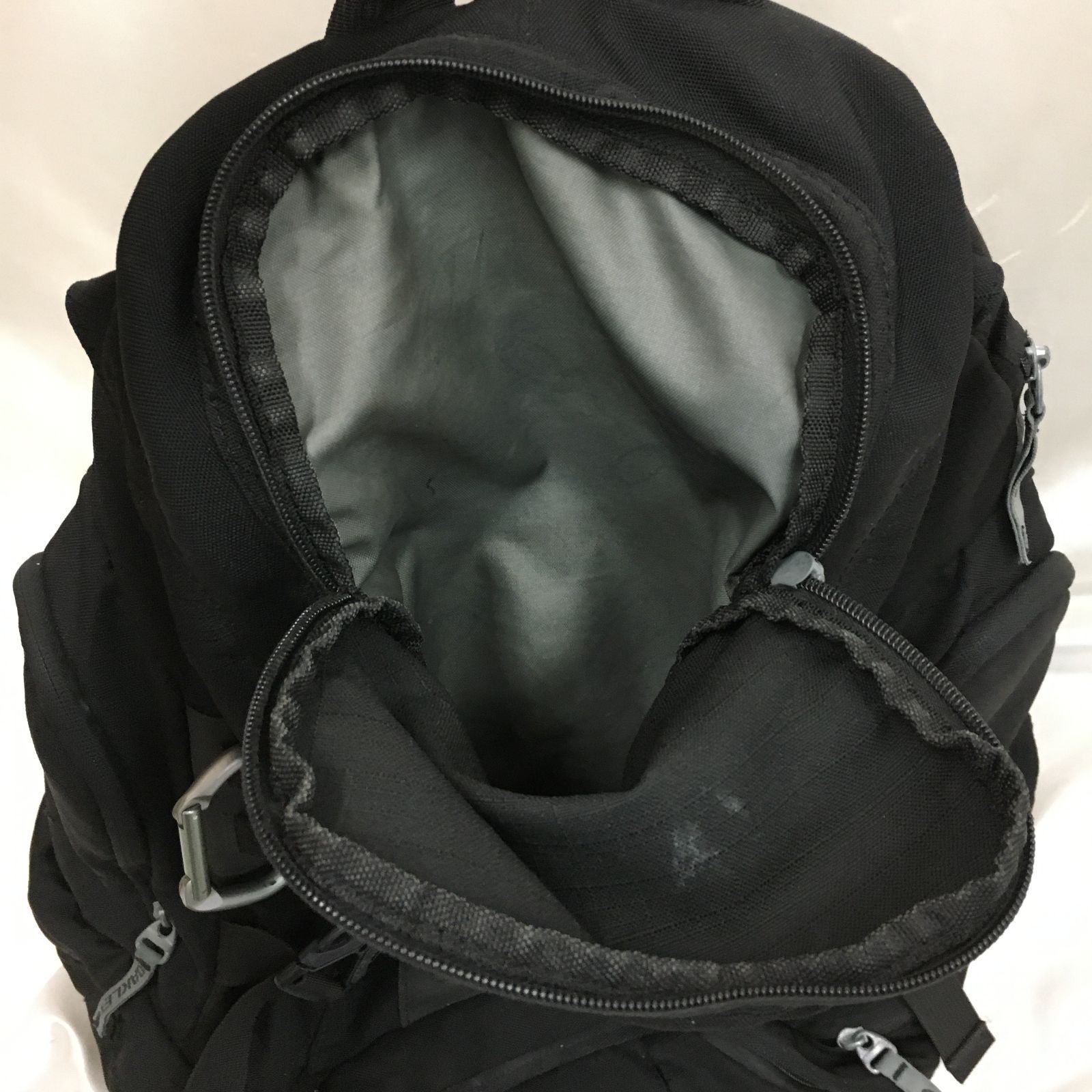 三沢店79-0-0815】* OAKLEY オークリー バックパック ギミック