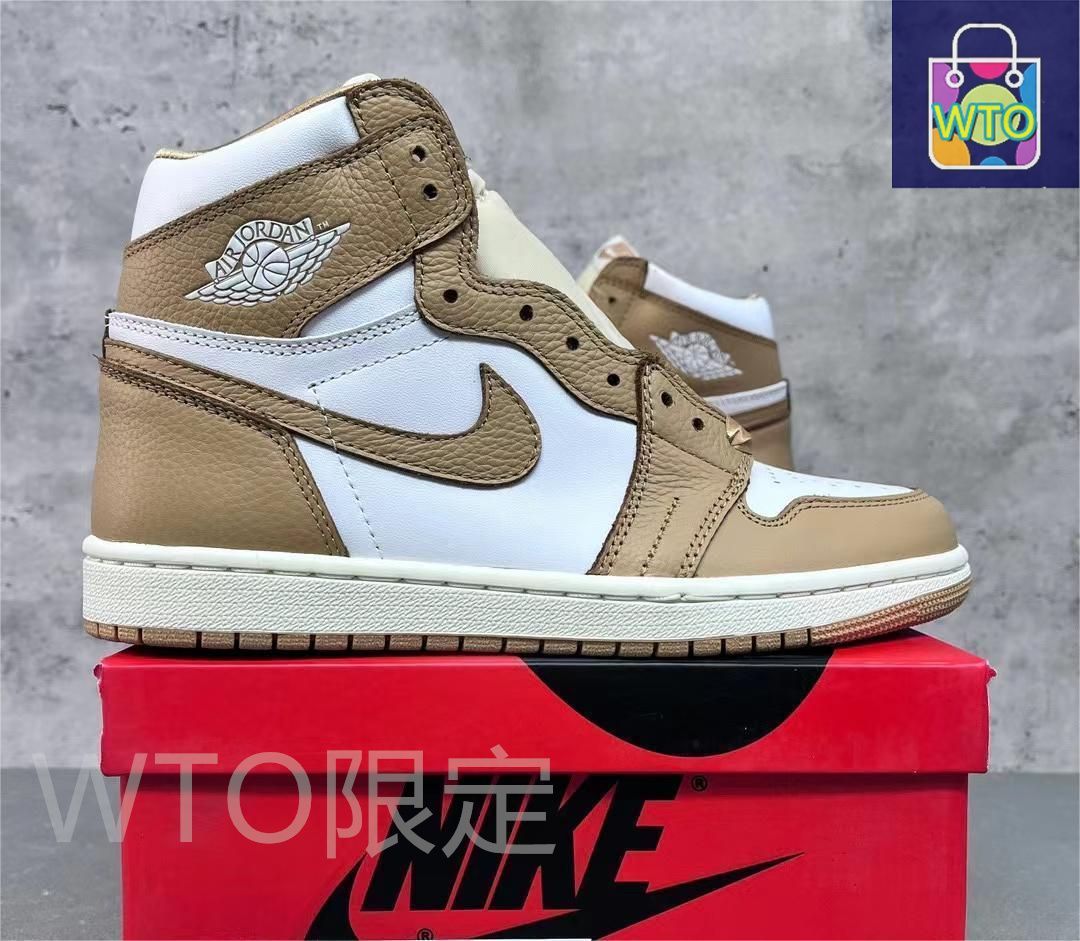 エアジョーダン１レトロハイ　２２㎝ ナイキ NIKE 22年製 AIR JORDAN 1 RETRO HIGH OG CHICAGO LOST