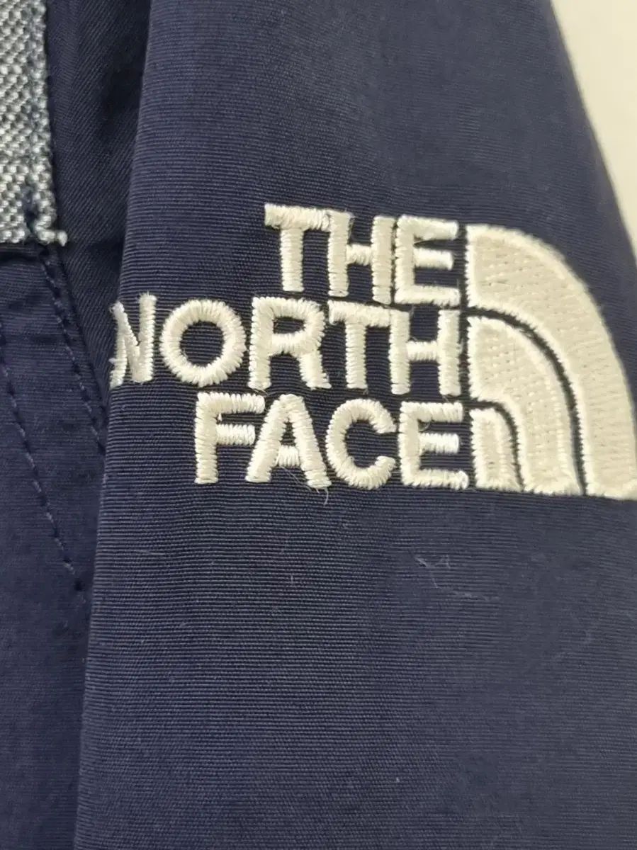 THE NORTH FACE(ザノースフェイス) トゥイーン ウィンドブレーカー 140