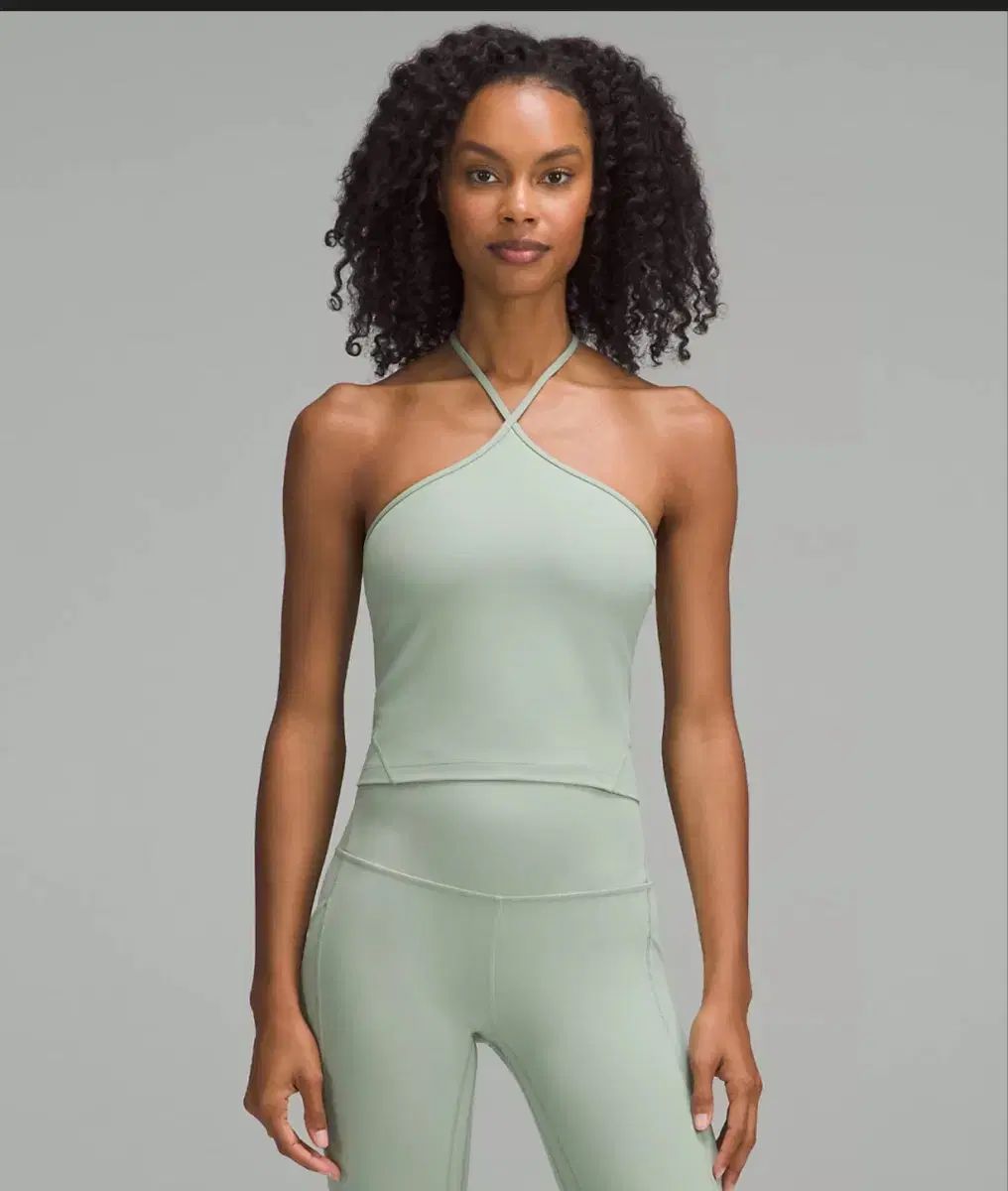 lululemon ルルレモン 位置合わせ T ストラップ タンクトップ