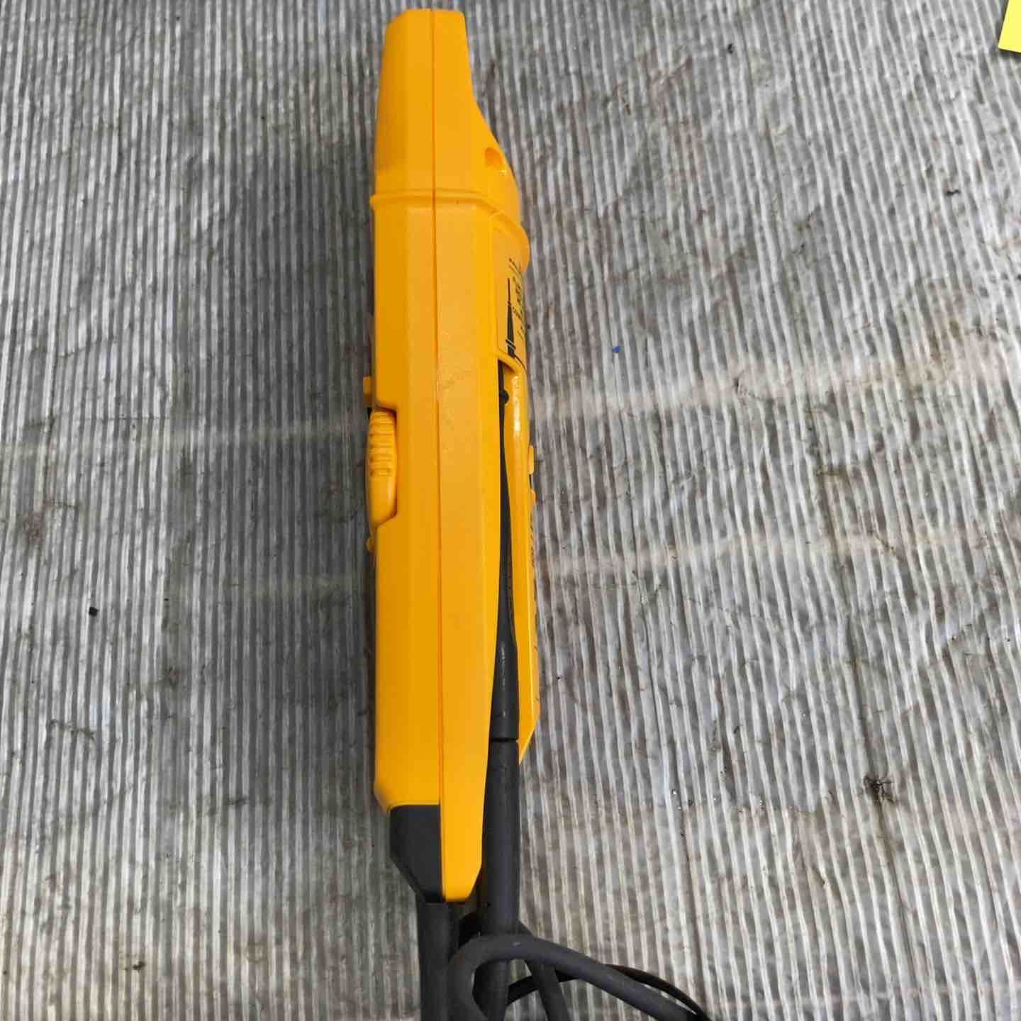 FLUKE