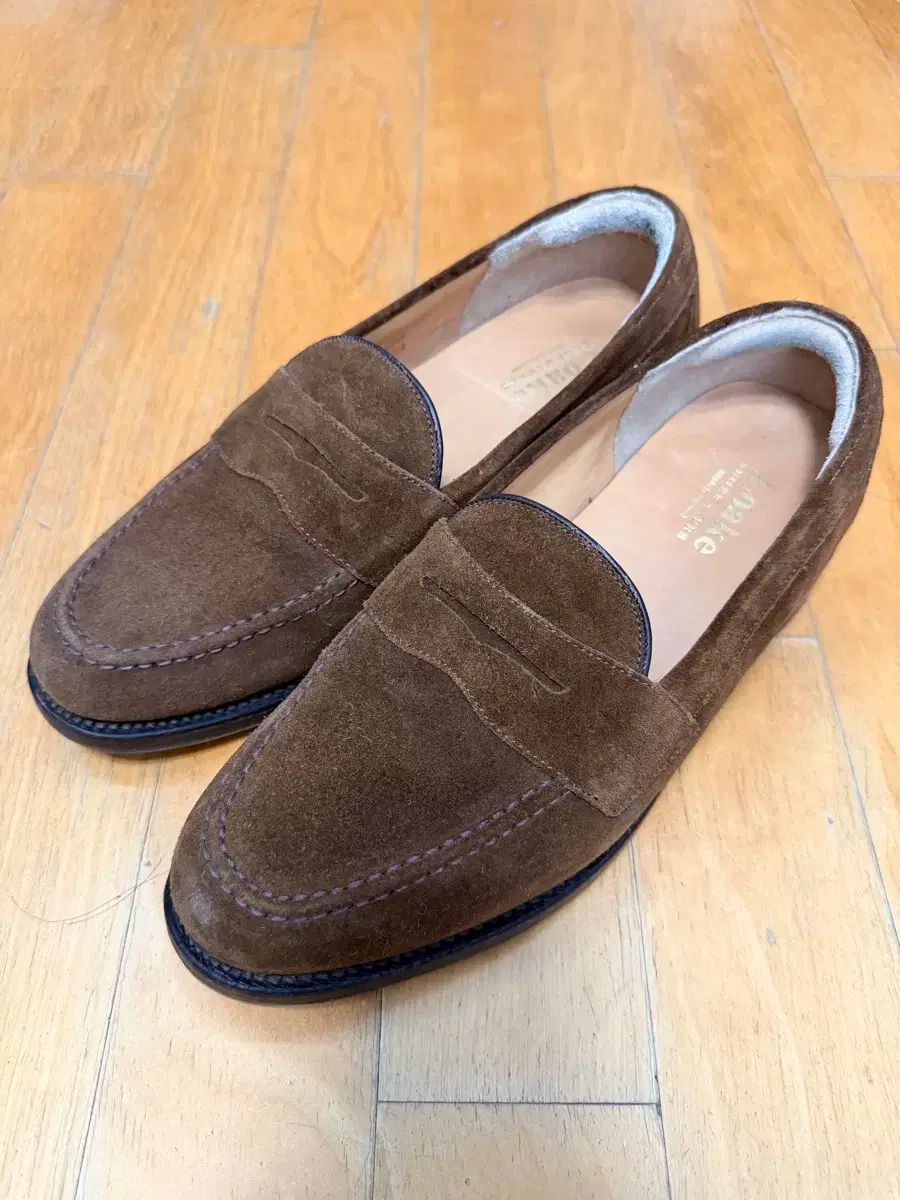 ローク イートン スウェード Classic ペニーローファー 265