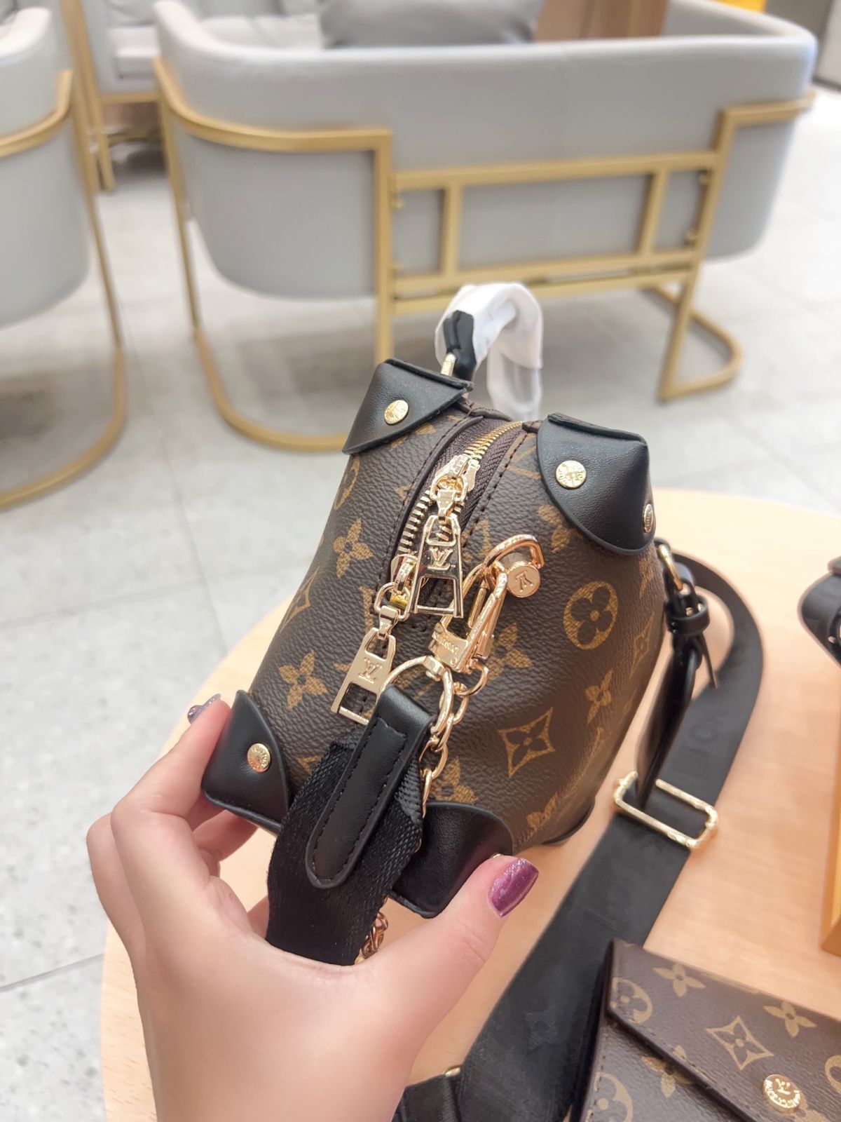  TOP 2025 高品質3点セット - Lv ブラックボックスバッグ ウエストバッグ 財布 特別割引 長財布 小物