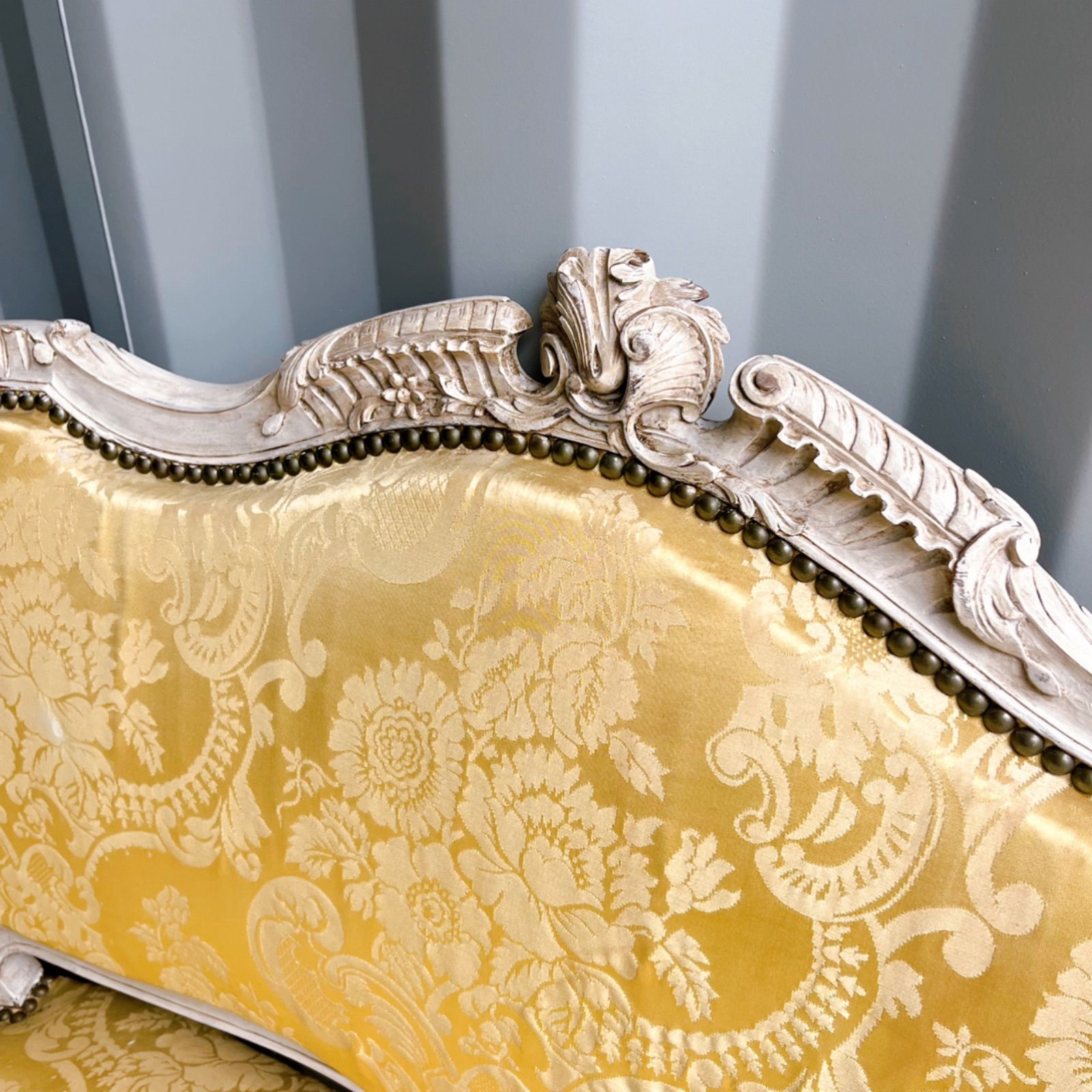 取付無料！ロココ調 姫系猫脚おしゃれアンティーク レモンイエロー2Pソファ✨ 取付無料！ロココ調 姫系猫脚おしゃれアンティーク レモンイエロー2P