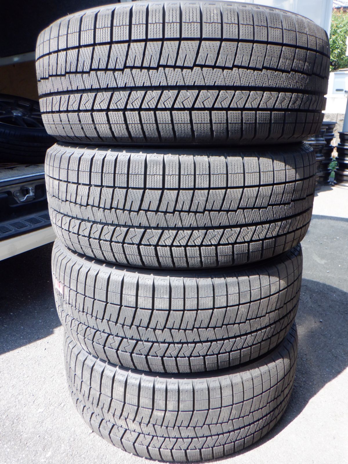 ② 2023年製 235/50R18 ダンロップ ウィンターマックス03 【公式通販】