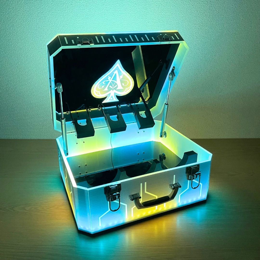 24時間以内発送】アルマンドロゴ入り LED アタッシュケース