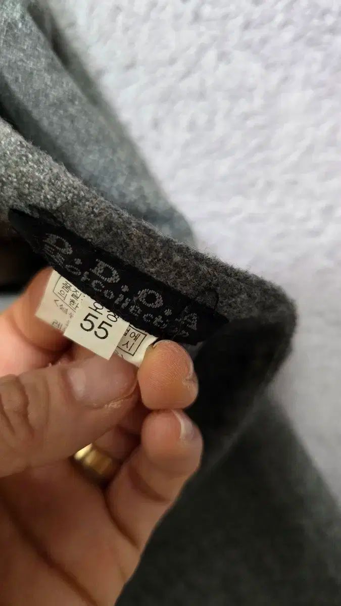 49 900