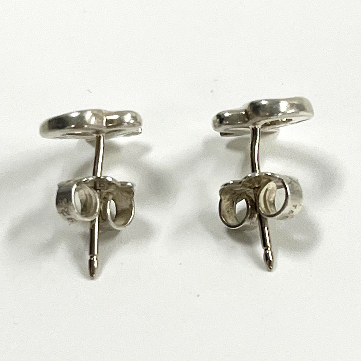 TIFFANY-Co. ティファニー ピアス ラビングハート シルバー 925