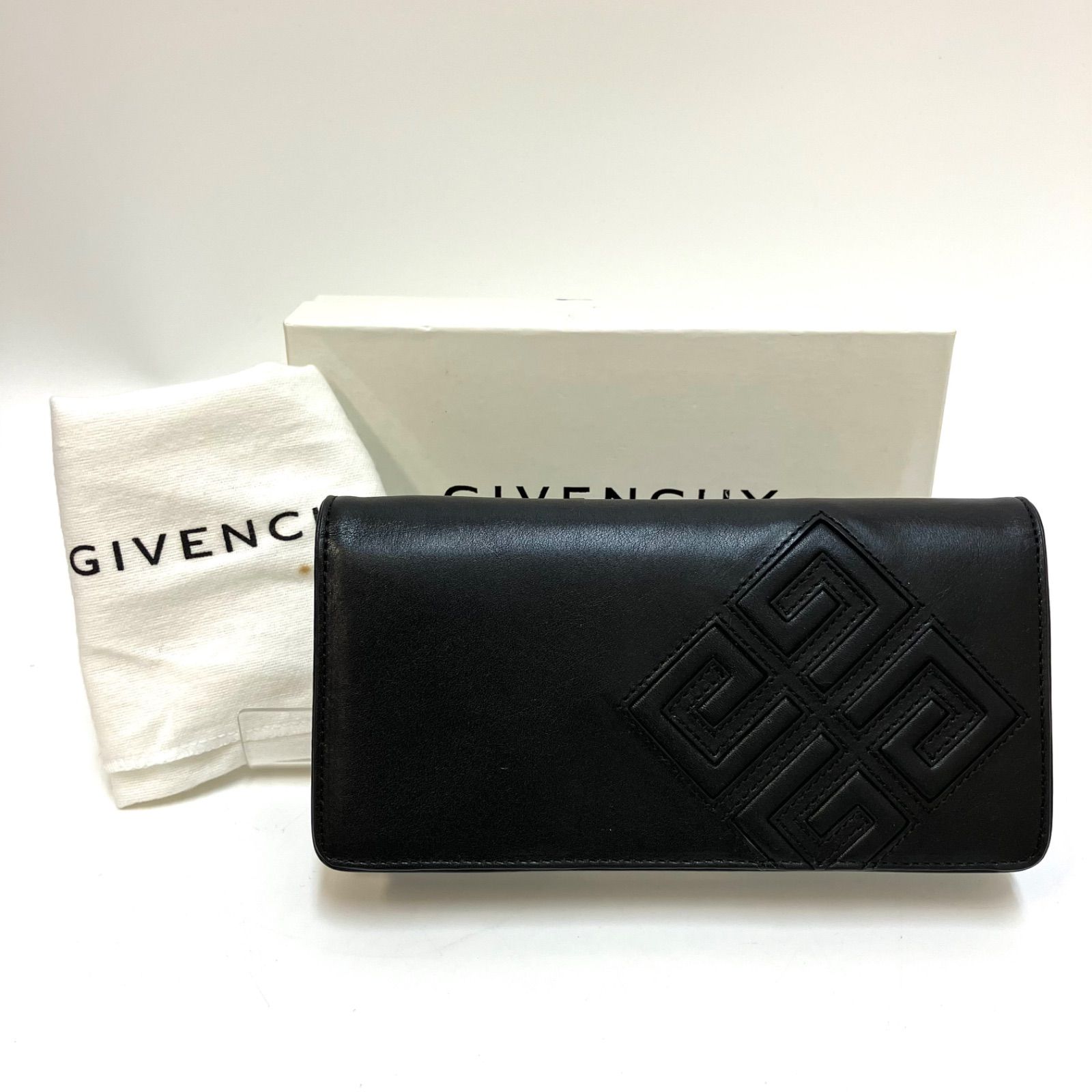 ほぼ未使用　箱付き　GIVENCHY ジバンシー　長財布　ロゴグラム　ブラック ジバンシィ GIVENCHY 長財布 ブランドロゴ ジップウォレット