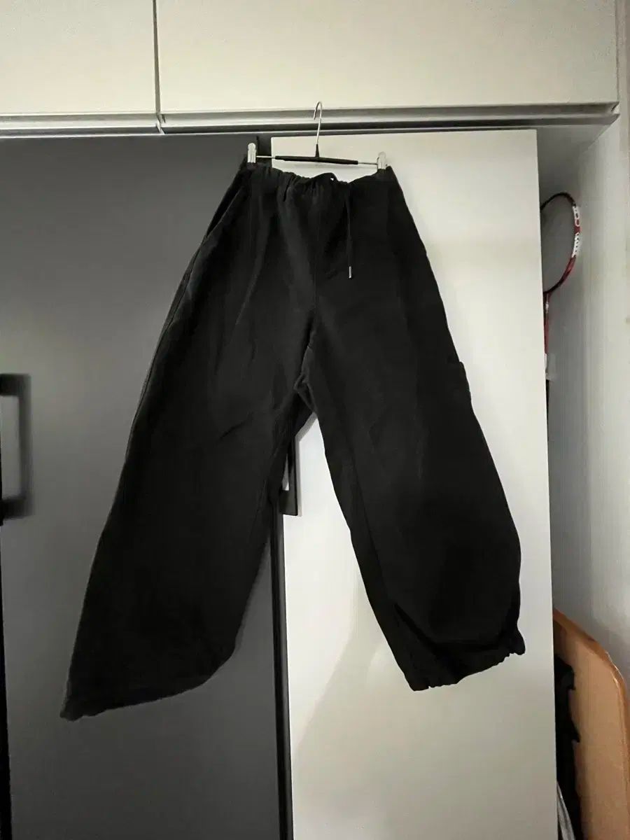 HATCHINGROOM オーバーダック パンツ ウォッシュド 黒