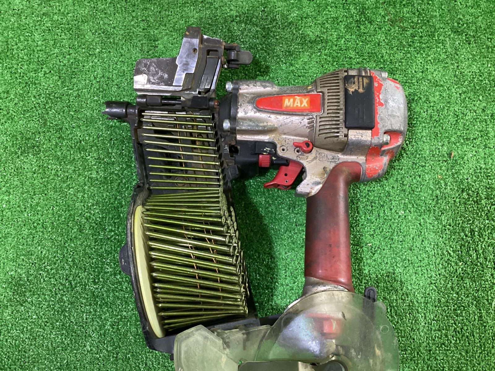 MAX