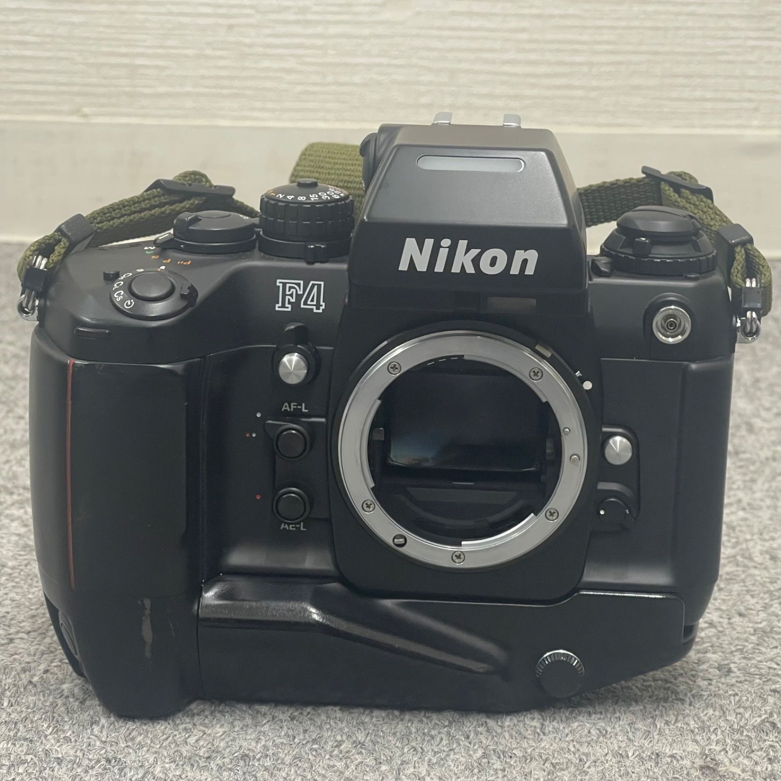 Nikon F4 一眼レフカメラ MB-21付き　ジャンク NPA】ジャンク Nikon ニコン F4 + MB-21 デジタルカメラ - メルカリ