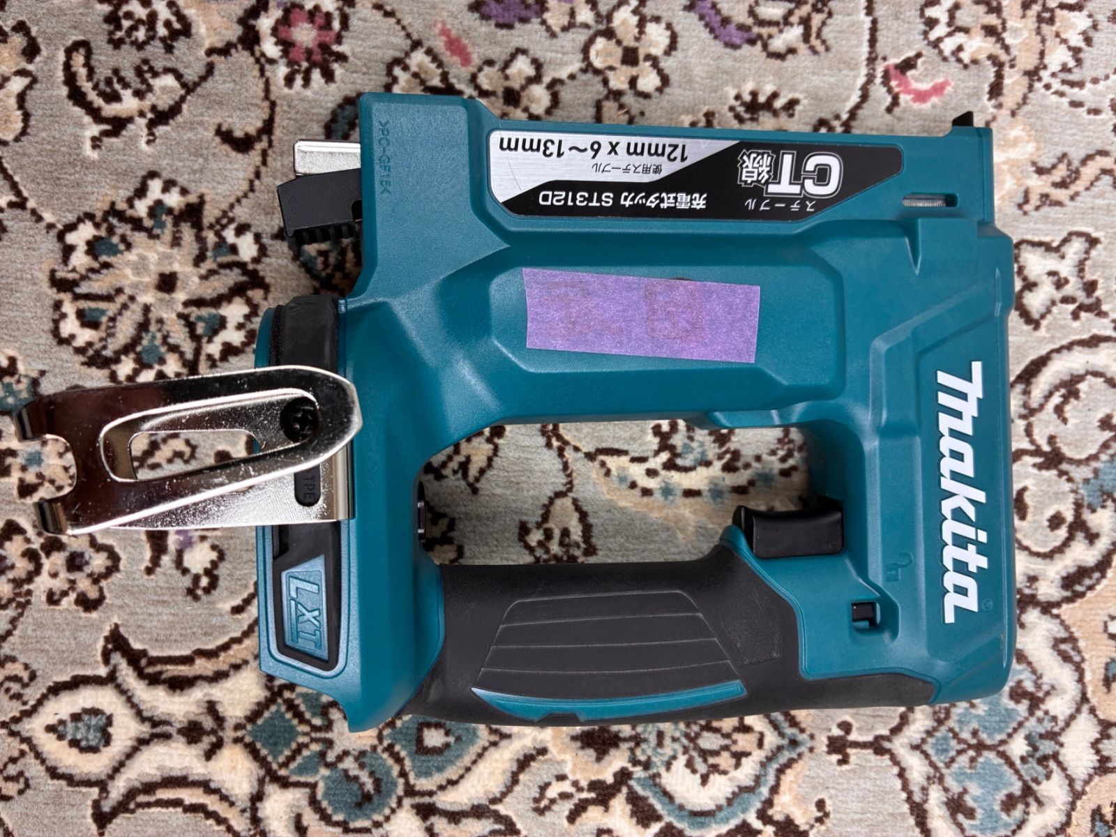 makitaマキタ充電式タッカー バッテリー1個 充電器付き