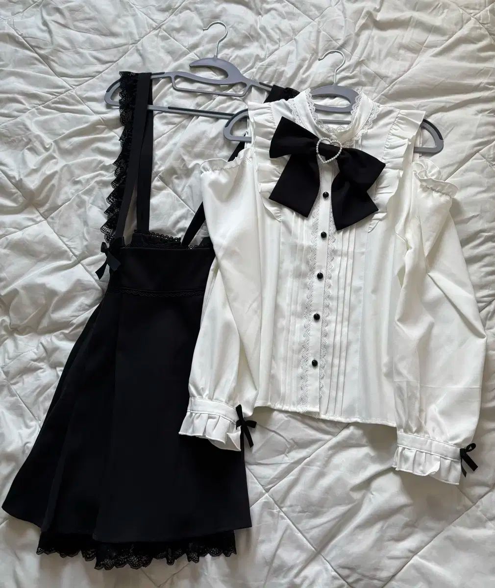 ディアマイラブ フリル サスペンダースカート オフショルダー ブラウス セット 量産型 地雷系