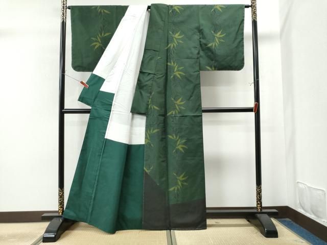 平和屋着物○本場大島紬 9マルキ 枝葉文 正絹 逸品 未使用 CAAU1715yc