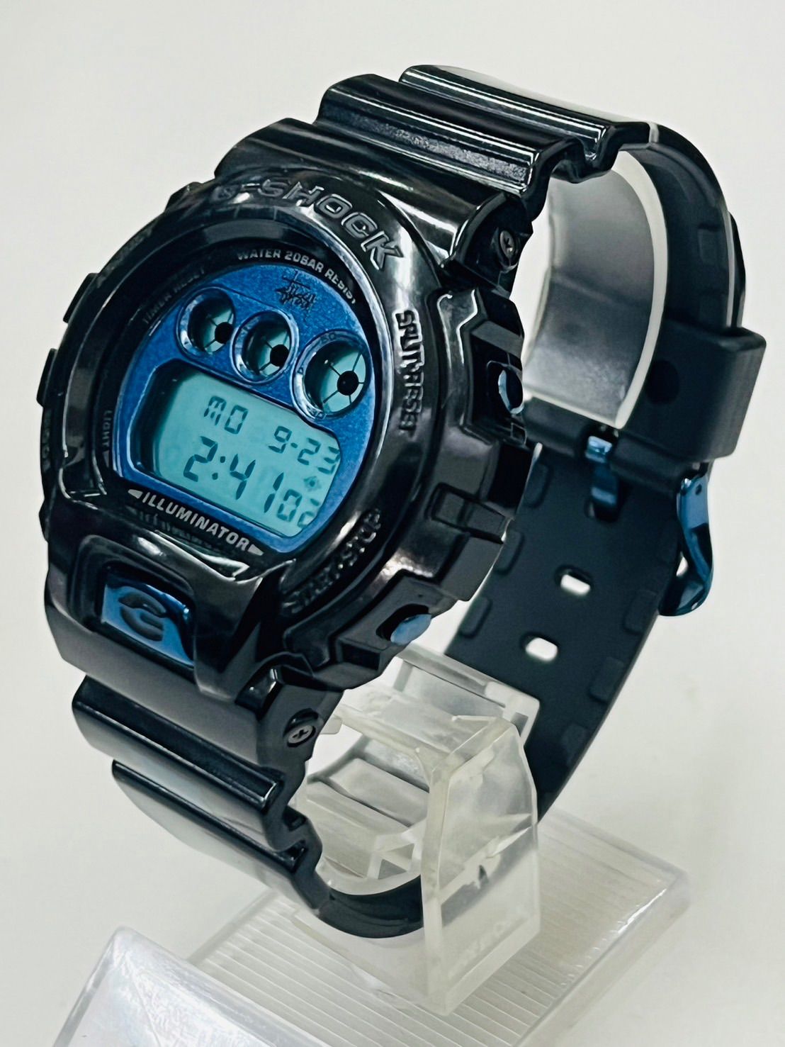 電池交換済】STUSSY×G-SHOCK ステューシー×Gショック 30th/30周年記念コラボ 限定 XXX DW-6900ST - メルカリ