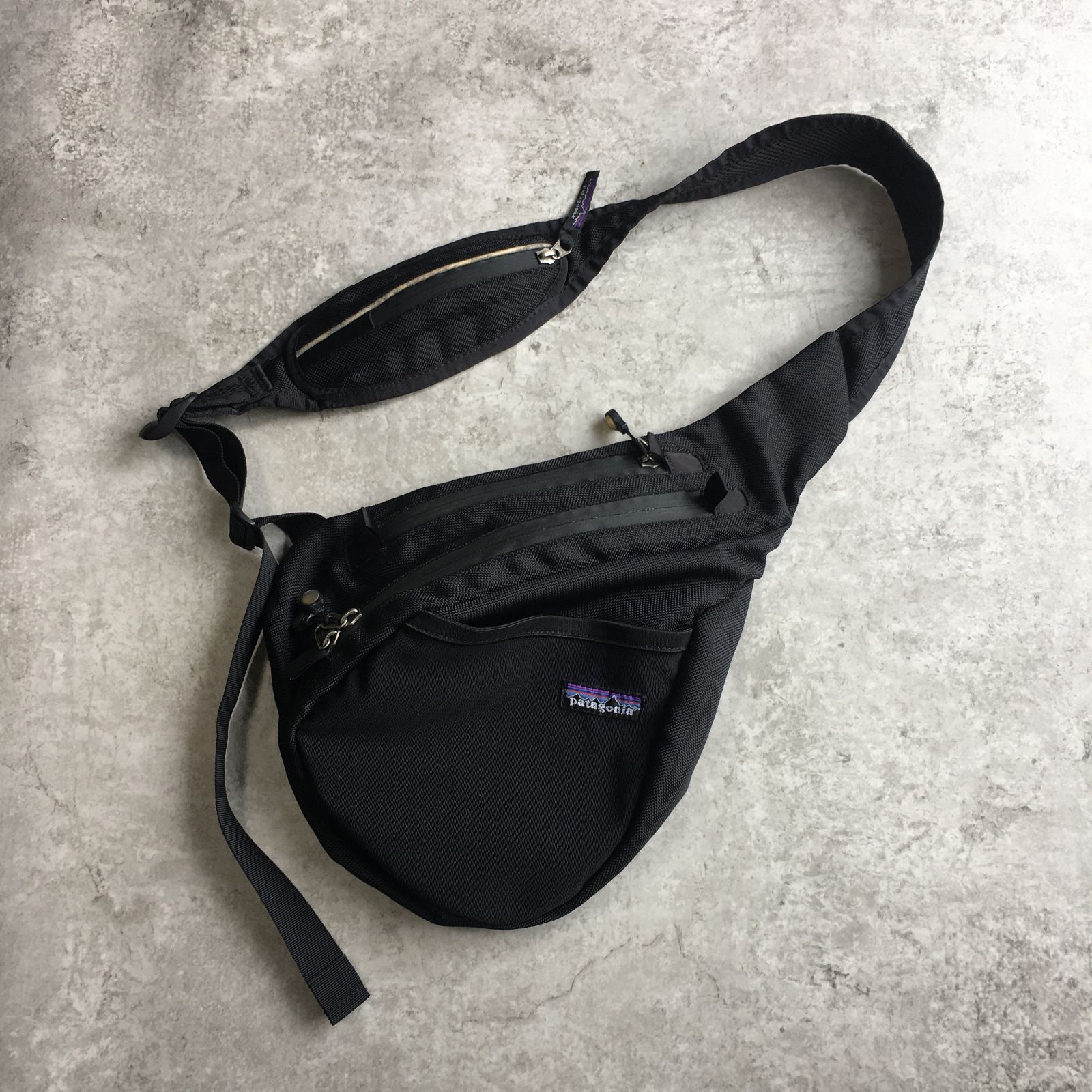 Patagonia ATOM Sling Bag Body Bag パタゴニア アトム