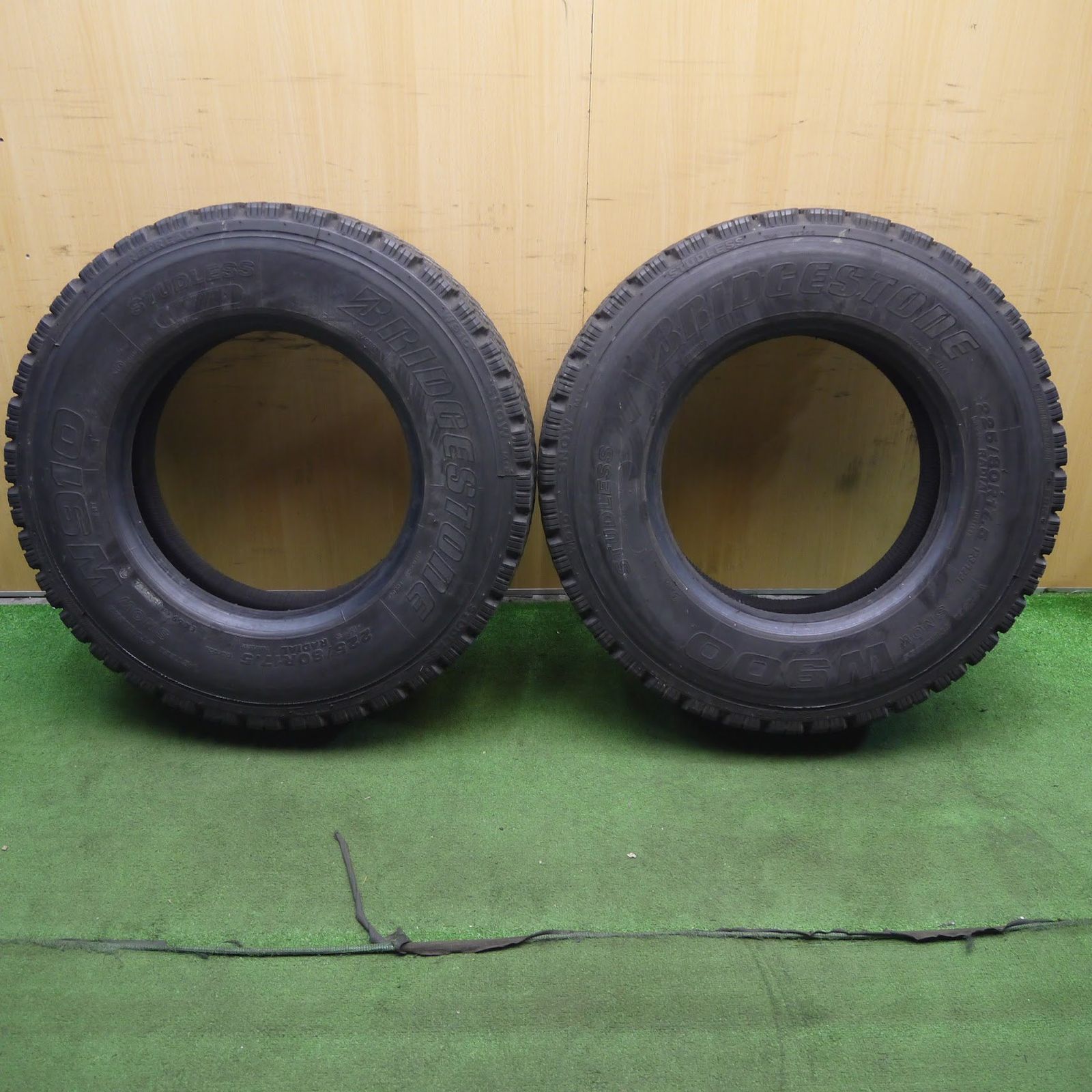 送料無料]2本価格☆トラック 再生 タイヤ 225/80R17.5 123/122L 