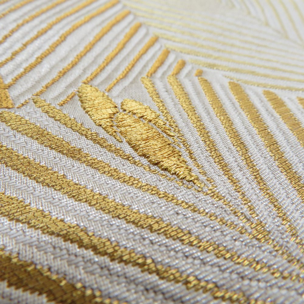 袋帯 正絹 松の葉紋様 金糸銀糸 金色x白色 刺繍入り ゴールド系