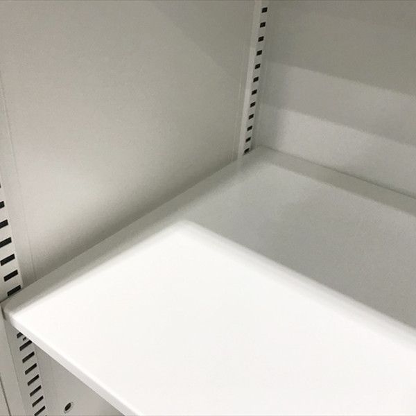 スチールキャビネット