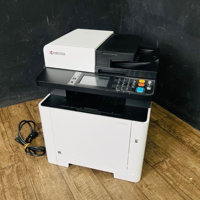 京セラ A4複合機 カウンター枚数144枚 KYOCERA ECOSYS M5526cdw |512621