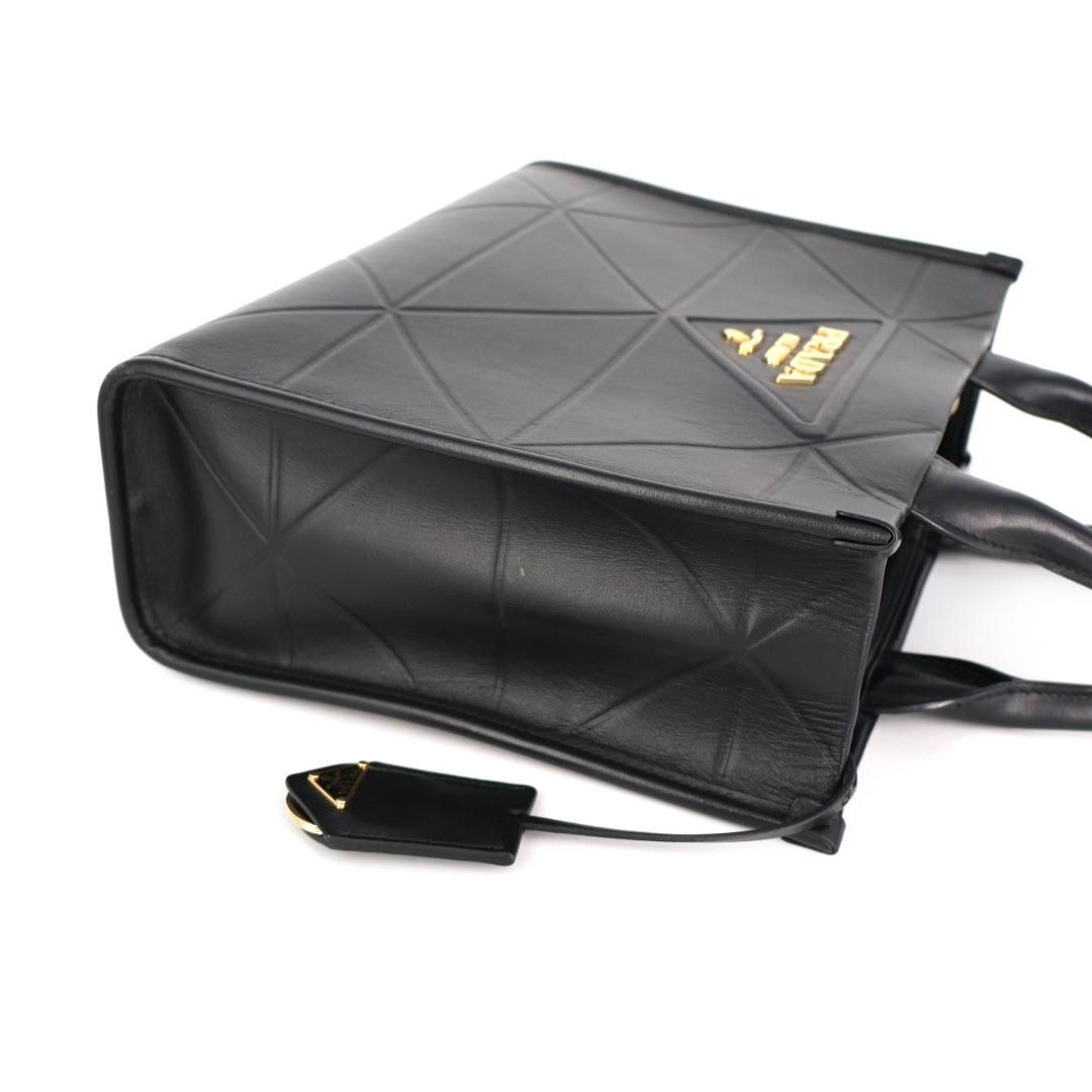 プラダ PRADA シンボル トップステッチ レザー ラージ バッグ