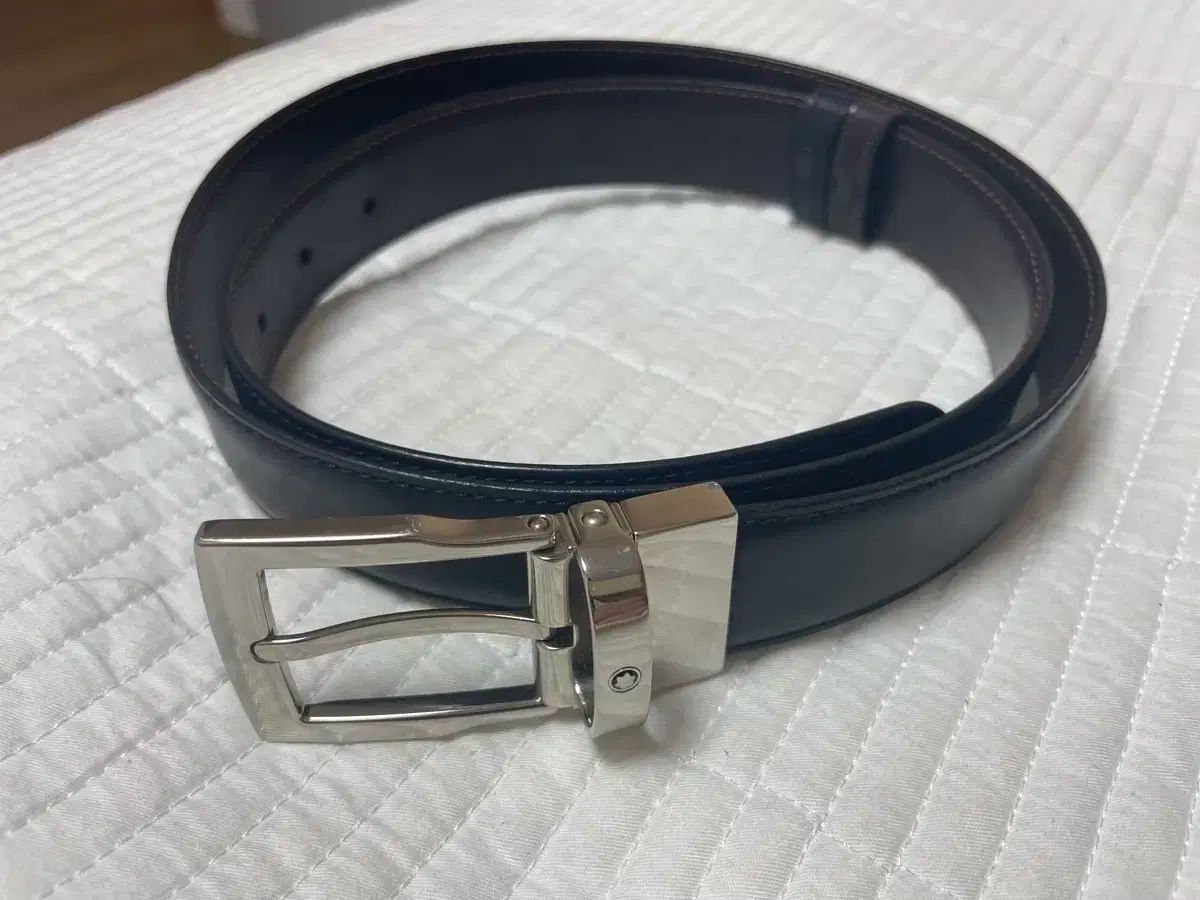 MONTBLANC モンブラン リバーシブル バックル回転 ベルト