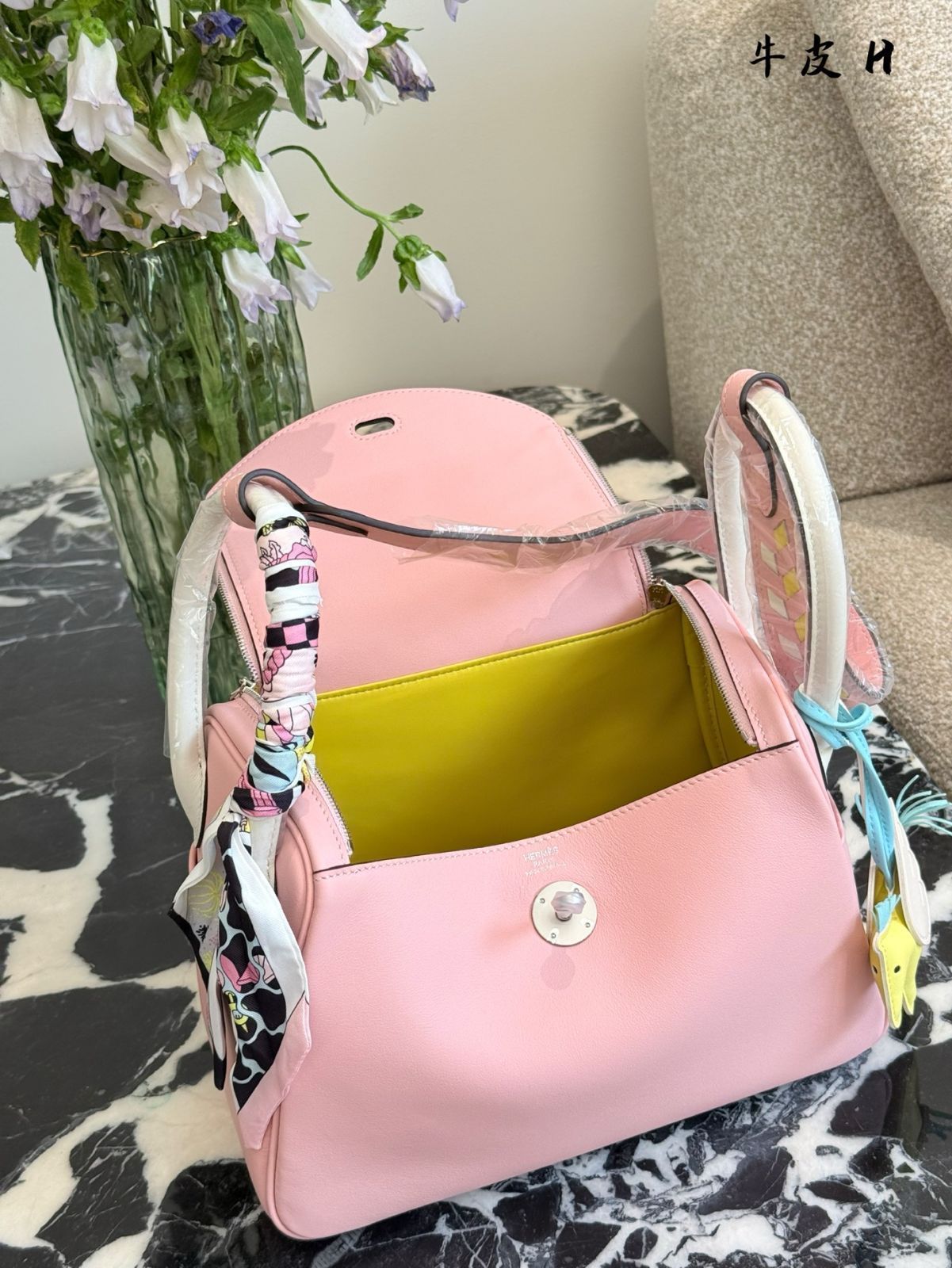 今日特価】Herm?s Lindy 26 エルメス リンディ 26 シルバー
