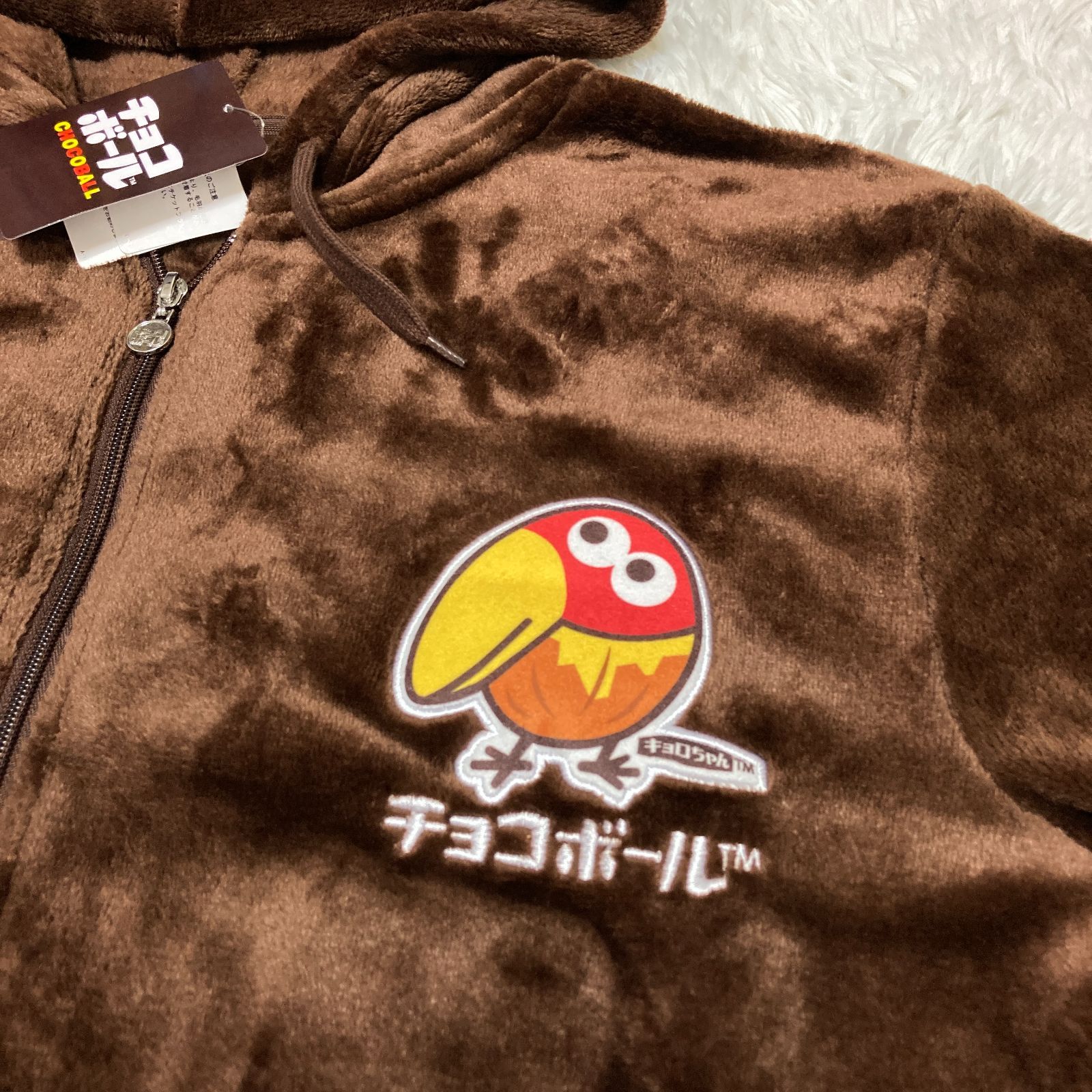 チョコボール パーカー キョロちゃん - メルカリ