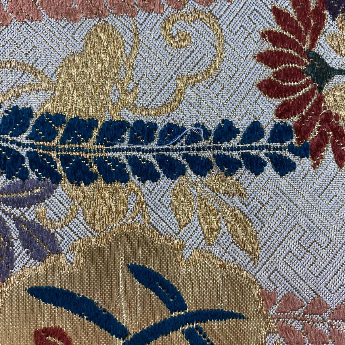 袋帯 美品 秀品 雪輪 草花 金糸 箔 金色 六通 正絹 【中古